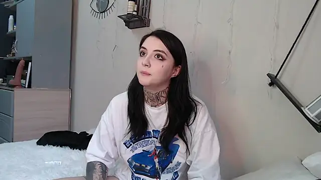 Snapshot of Rin_andersonn chatting on 10-16-25, 10:23 Rin andersonn online show from 10-16-25, 10:23