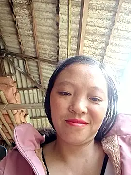 Minkine022 online show from 10-30-25, 05:17