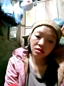 Minkine022 online show from 10-30-25, 05:21