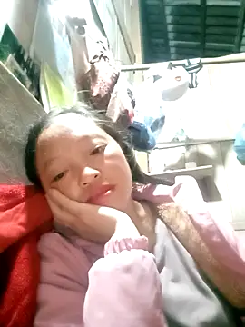 Minkine022 online show from 10-31-25, 09:11