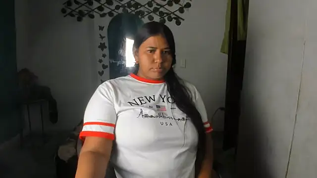 Ebony luna online show from 07-01-26, 07:25