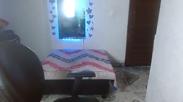 Ebony luna online show from 03-04-26, 07:43