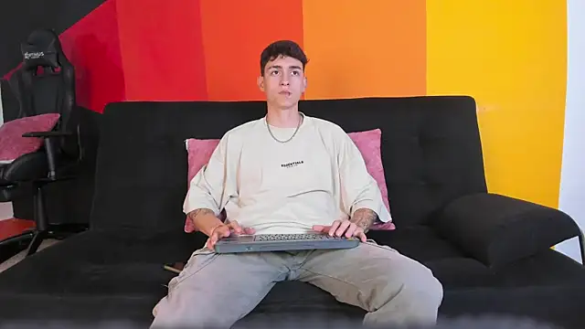LukeSavagge online show from 10-15-25, 08:50