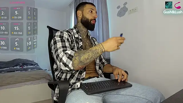 MasculineGuy99 online show from 10-10-25, 07:09