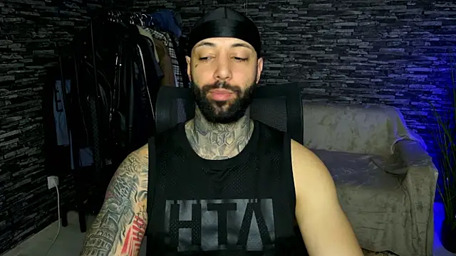 MasculineGuy99 online show from 04-21-26, 08:10