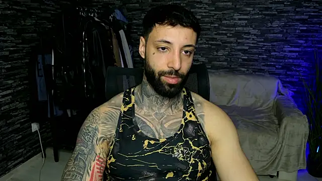 Snapshot of MasculineGuy99 chatting on 05-03-26, 08:23 MasculineGuy99 online show from 05-03-26, 08:23