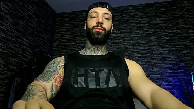 MasculineGuy99 online show from 04-06-26, 02:29