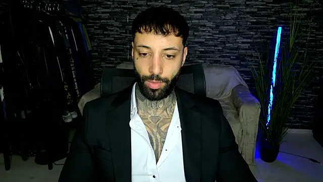 MasculineGuy99 online show from 03-23-26, 08:52