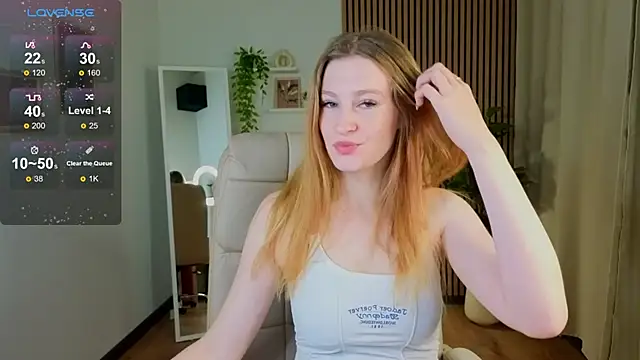 Snapshot of travelerrrr chatting on 10-29-25, 08:02 travelerrrr online show from 10-29-25, 08:02