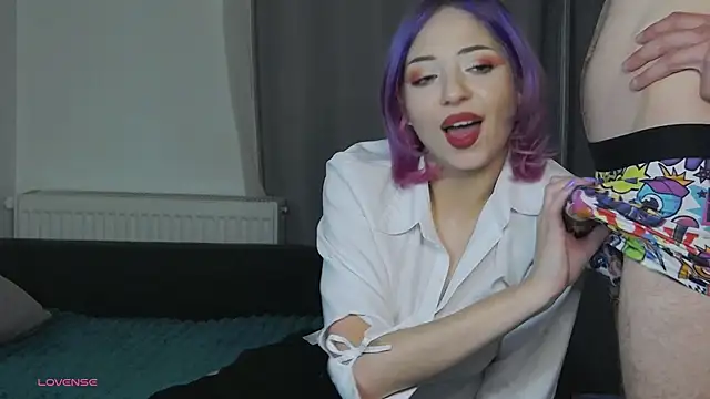 Snapshot of Dahliacruzz chatting on 05-07-26, 05:16 Dahliacruzz online show from 05-07-26, 05:16