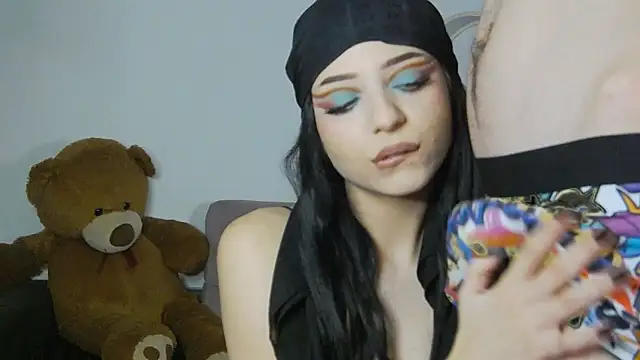 Snapshot of Dahliacruzz chatting on 03-07-26, 05:18 Dahliacruzz online show from 03-07-26, 05:18