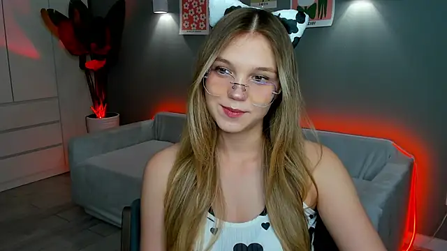 linakorvin online show from 11-23-25, 01:10