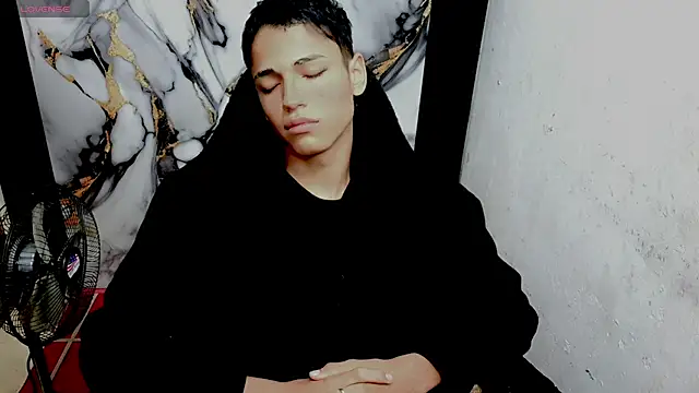 Im david02 online show from 02-17-26, 12:35