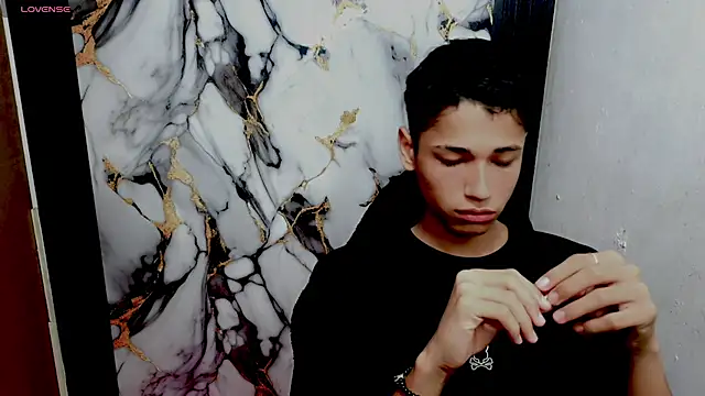 Im david02 online show from 02-26-26, 01:00