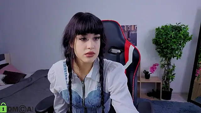 Erika peach online show from 10-04-25, 03:02