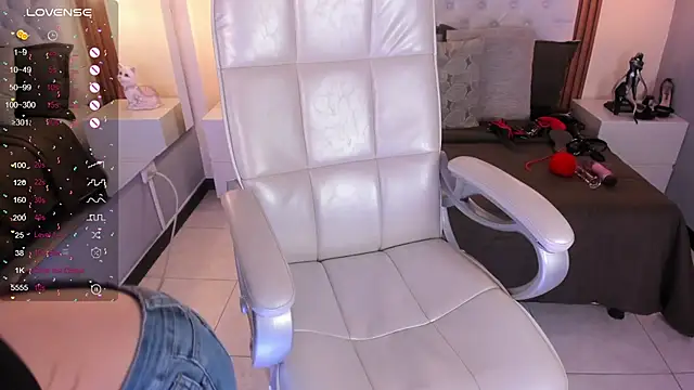 GabrielaaStone online show from 11-09-25, 04:49