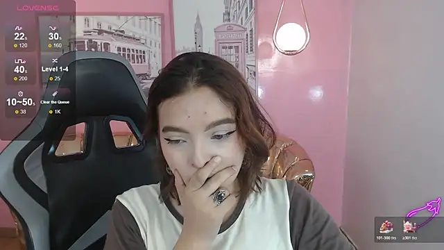 mia foster t online show from 12-21-25, 01:24