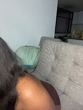 mitschellfox21 online show from 12-17-25, 01:10