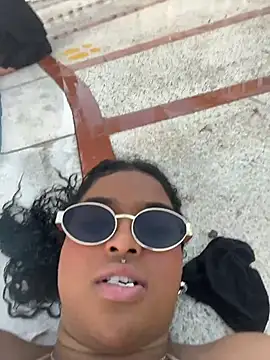 mitschellfox21 online show from 04-02-26, 10:49