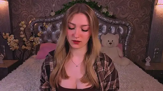 AngelAnabelle online show from 03-19-26, 09:59