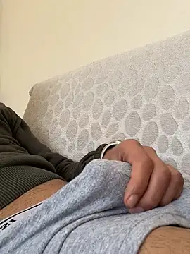 Sikici17cm555 online show from 11-20-25, 08:15