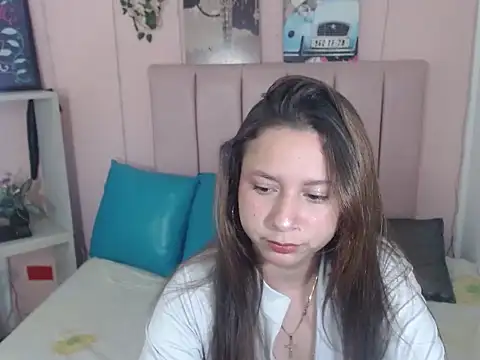 Candela Dubout online show from 10-10-25, 11:22