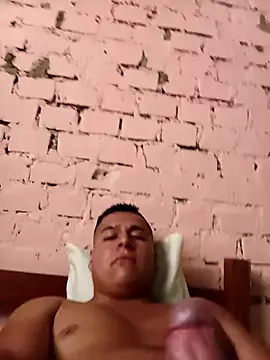 Alex321Flores online show from 04-05-26, 07:20