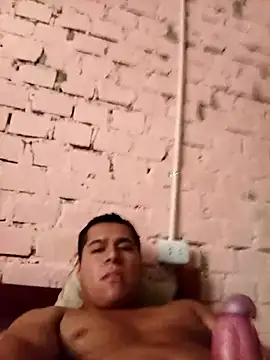 Snapshot of Alex321Flores chatting on 06-03-26, 02:33 Alex321Flores online show from 06-03-26, 02:33