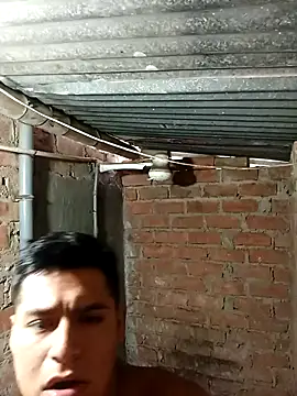 Alex321Flores online show from 02-13-26, 05:46