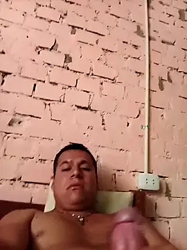 Alex321Flores online show from 04-19-26, 09:06