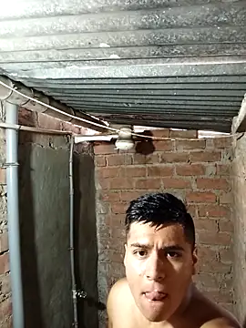 Alex321Flores online show from 02-09-26, 05:44