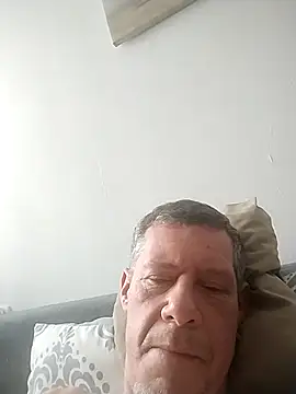 Snapshot of rus198000 chatting on 02-14-26, 10:15 rus198000 online show from 02-14-26, 10:15