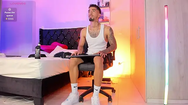  Duriel online show from 04-03-26, 11:00