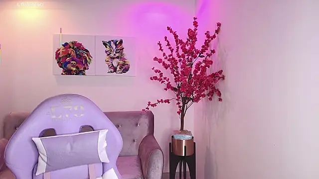 Summer miller online show from 03-04-26, 11:18