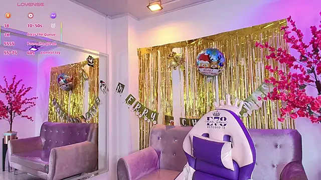 Summer miller online show from 12-22-25, 11:43