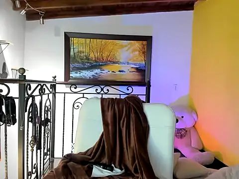 Zulyhenao online show from 11-17-25, 11:53