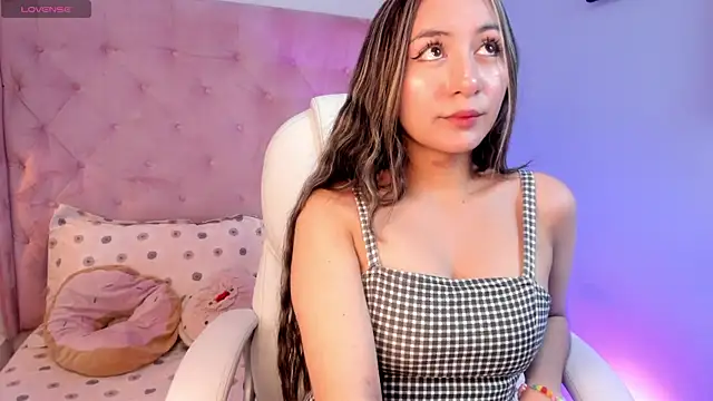 Vanelope evanss online show from 12-04-25, 12:37