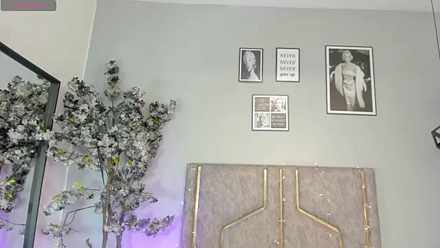 Nahomycarterr online show from 11-03-25, 07:39