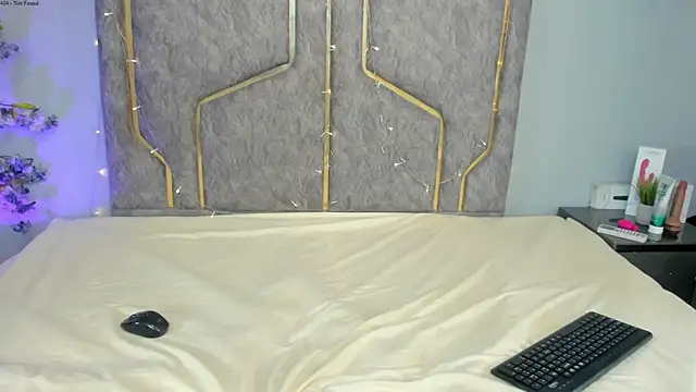 Nahomycarterr online show from 11-07-25, 07:51