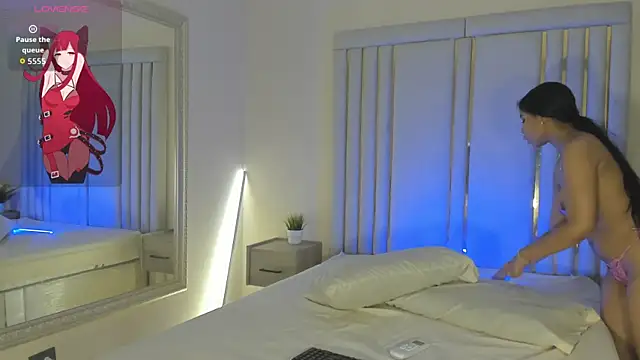 Nahomycarterr online show from 01-13-26, 11:36