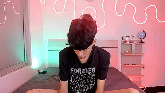 luccas ferreira online show from 11-12-25, 07:18