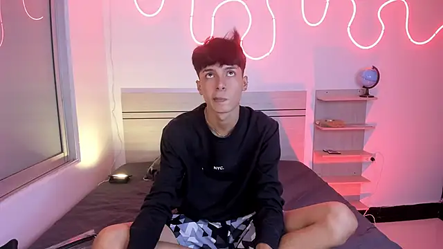 luccas ferreira online show from 11-10-25, 07:08