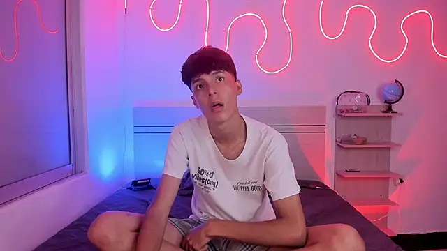 luccas ferreira online show from 11-07-25, 07:07