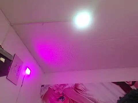 Snapshot of Patrick-Rios chatting on 02-15-26, 12:26 Patrick-Rios online show from 02-15-26, 12:26