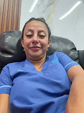 Snapshot of GisellTorres36 chatting on 05-26-26, 11:25 GisellTorres36 online show from 05-26-26, 11:25