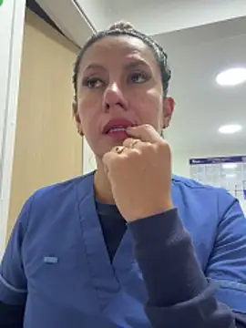 Snapshot of GisellTorres36 chatting on 04-23-26, 03:57 GisellTorres36 online show from 04-23-26, 03:57