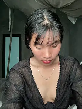 Snapshot of sukanaka99 chatting on 05-18-26, 04:07 sukanaka99 online show from 05-18-26, 04:07