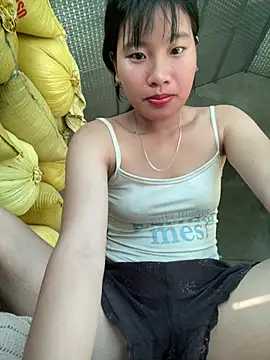 Snapshot of sukanaka99 chatting on 05-25-26, 11:47 sukanaka99 online show from 05-25-26, 11:47