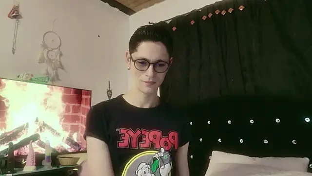 Tyler cat online show from 10-23-25, 11:09