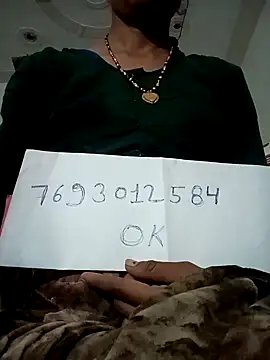 Mona7070 online show from 10-29-25, 03:33